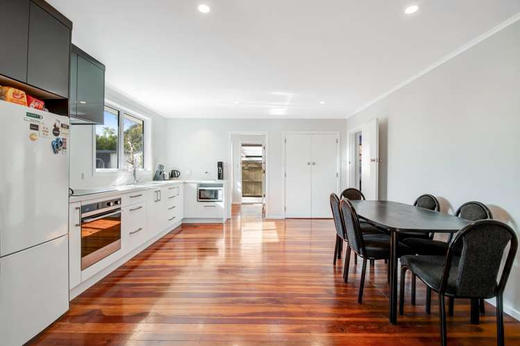 22 Makiri Street Helensville_17