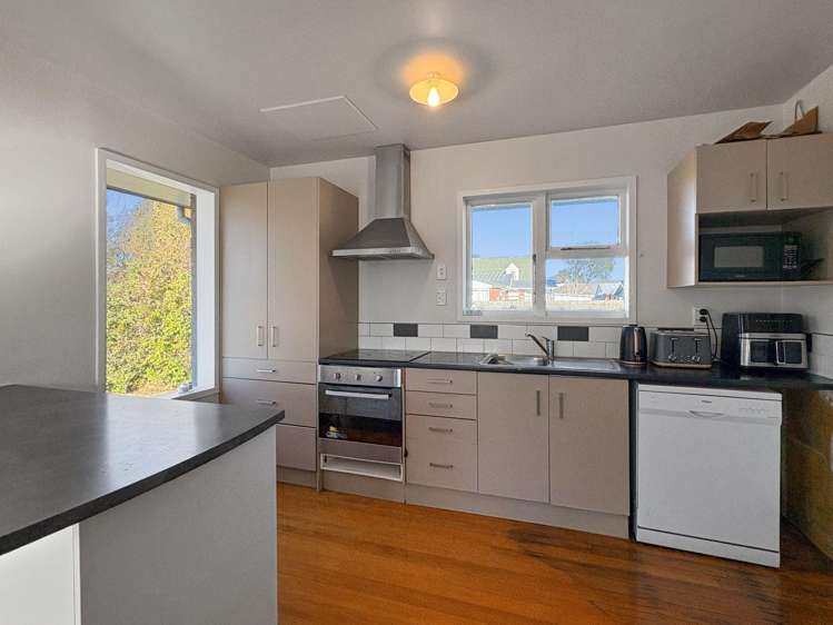 1 Ballantyne Av Upper Riccarton_2