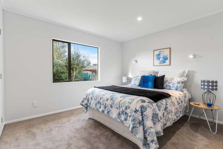 2/55c Springs Road Parakai_9