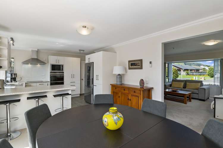 9 Cranbrook Grove Waikanae_12