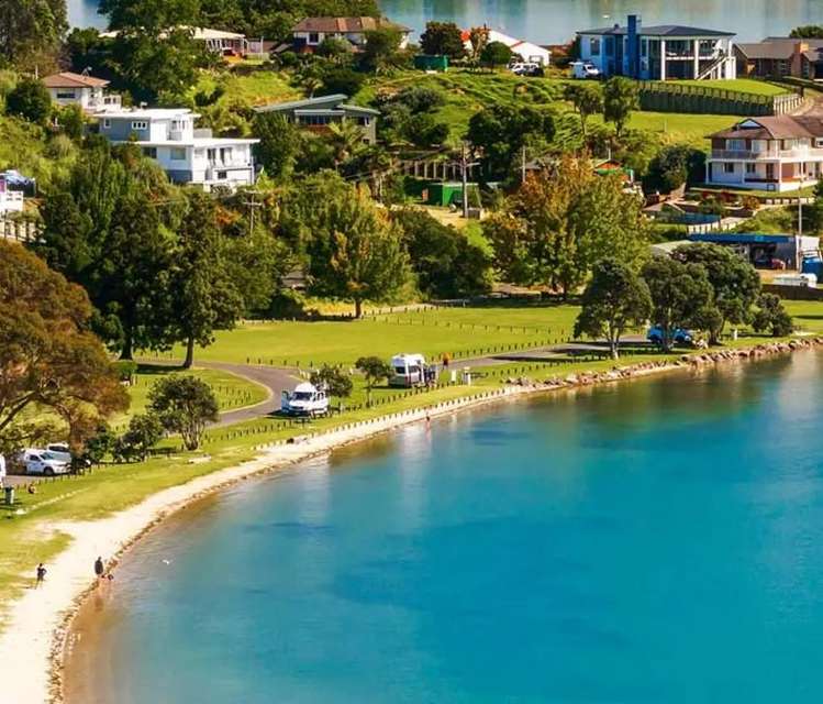 127 8 Triplefin Ave Te Awanui Waters_1