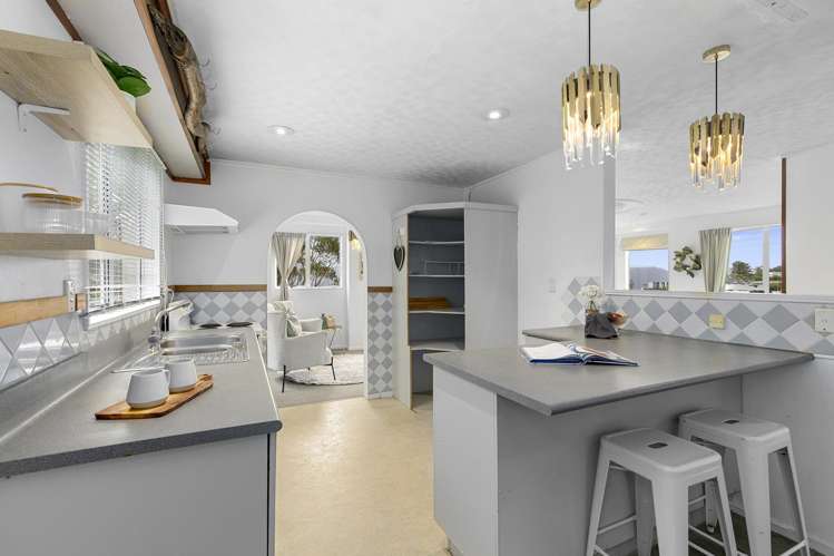 2/259 Major Drive Kelson_10