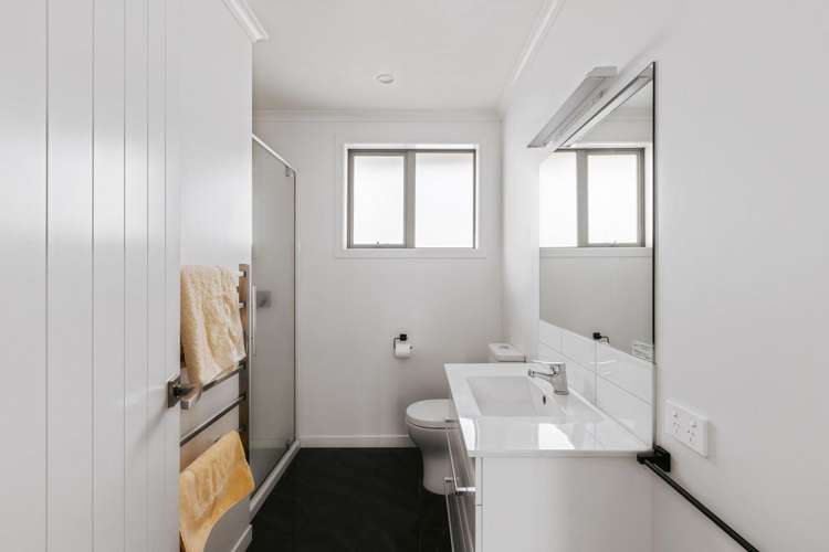 89/4 Greystone Place Omokoroa_23