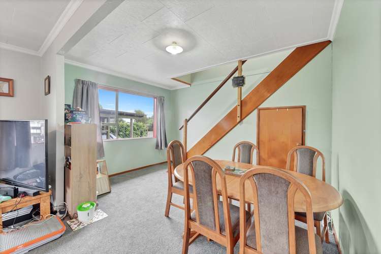 2/8a Palm Avenue Stoke_4