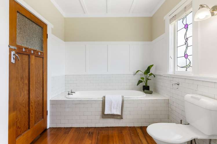 106 Astley Avenue New Lynn_16