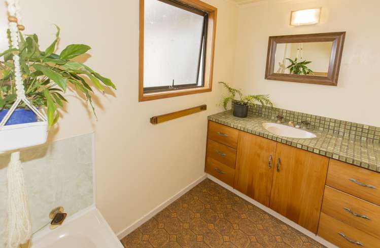 11 Ripiro Drive Dargaville Surrounds_13