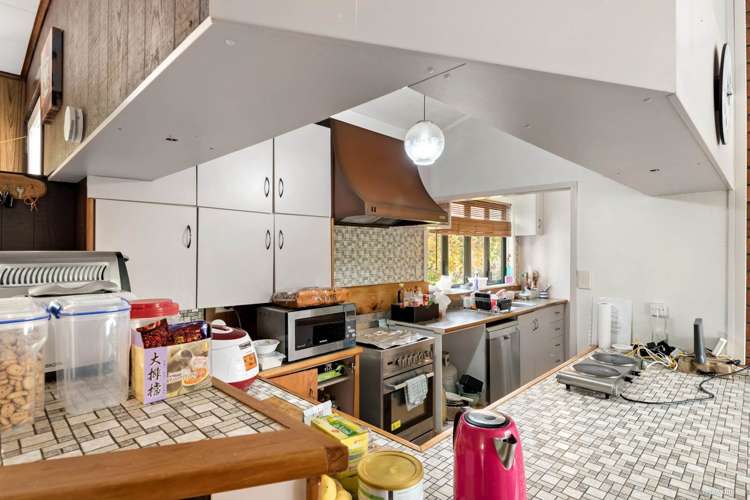 1166 Peak Road Helensville_11