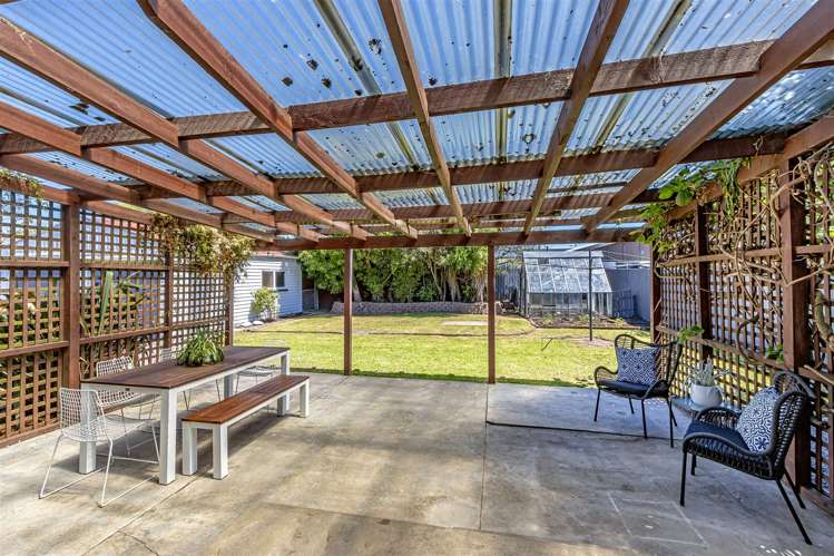 30 Clivedon Place Redwood_9