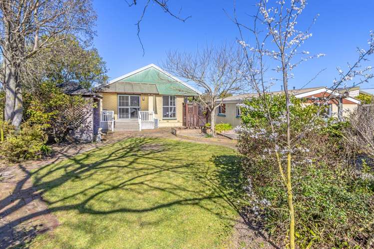 28 Gladstone Road Woodend_11