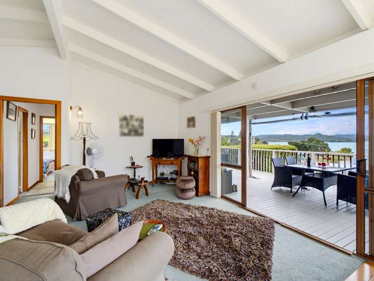 9 Sandy Beach Road Tinopai_8