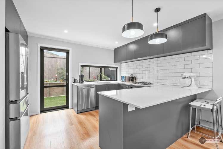 11 Desert Gold Lane Wallaceville_7