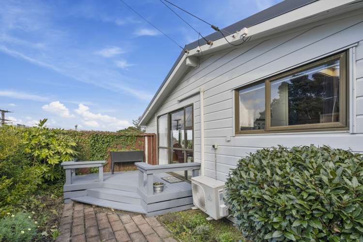 185 Miromiro Road Normandale_13