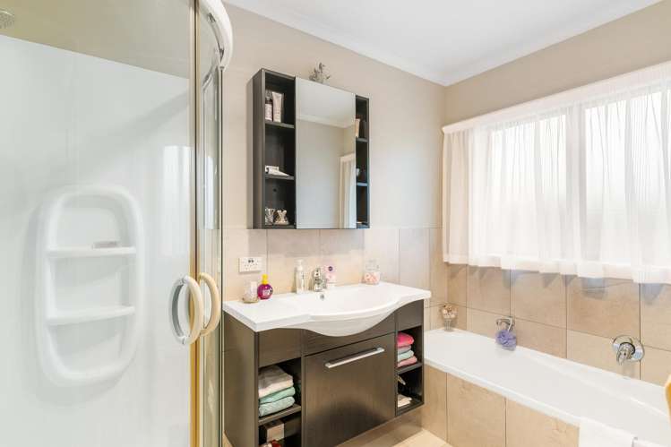 2/16 Travers Place Northpark_14