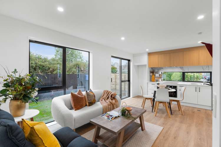 2/101 Wainui Street Riccarton_0