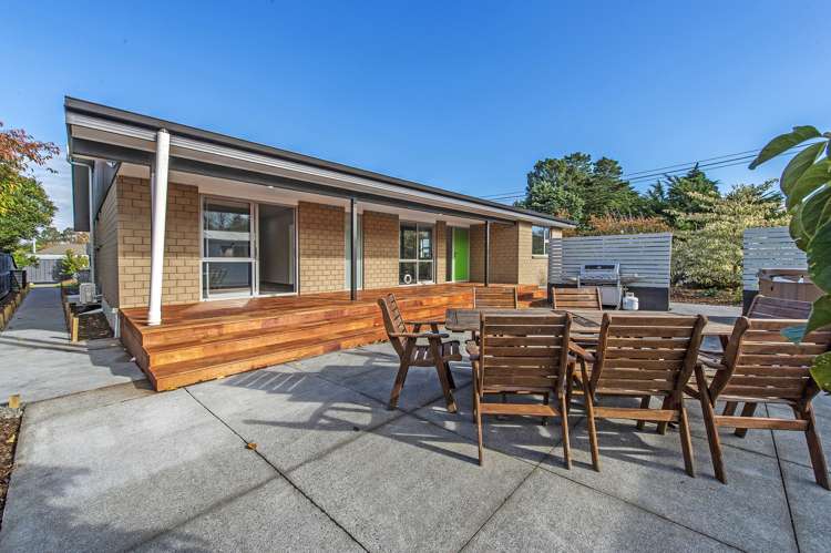 66 North Terrace Darfield_23