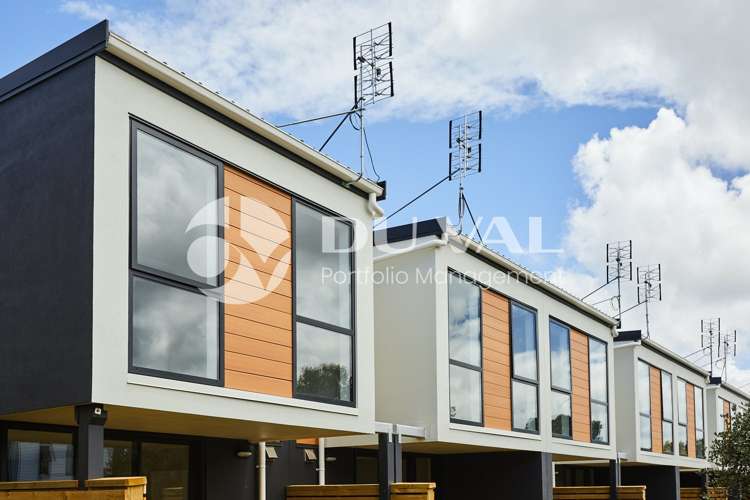 4 Koro Lane Mangere Bridge_8