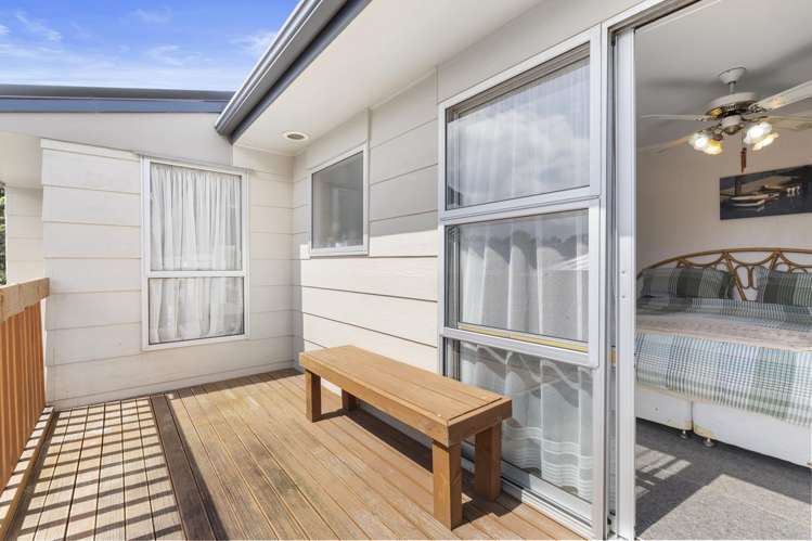 368 Whangaparaoa Road Stanmore Bay_17