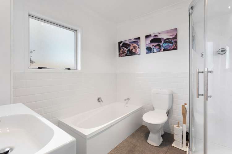 2/8 Rickards Place New Lynn_11