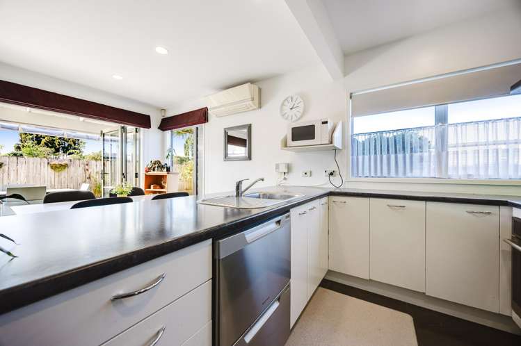 4/103 Swanson Road Henderson_4