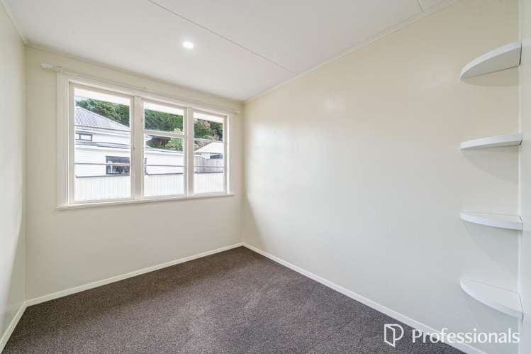 1 Wakefield Terrace Tawa_14