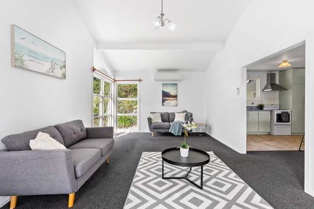 38 Doyly Drive Stanmore Bay_4