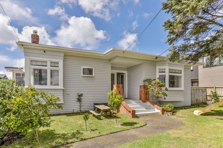 101 Lynwood Road New Lynn_1