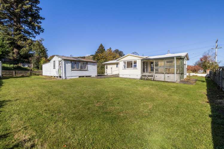 9 Rangatira Road Hunterville_23
