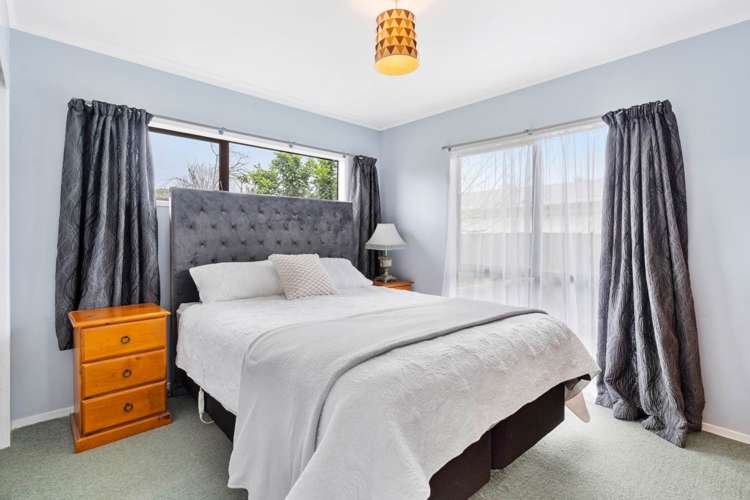 15 Le Havre Place Takanini_5