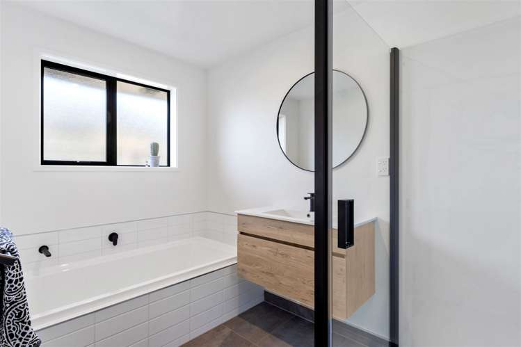 7 Avanda Avenue Rolleston_13