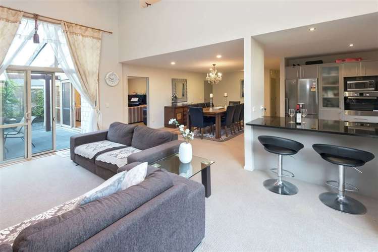 10 Chard Place Flat Bush_5