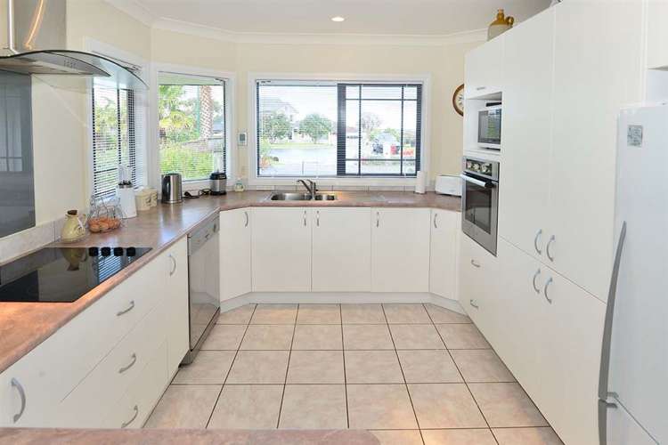 33 Commodore Court Gulf Harbour_11