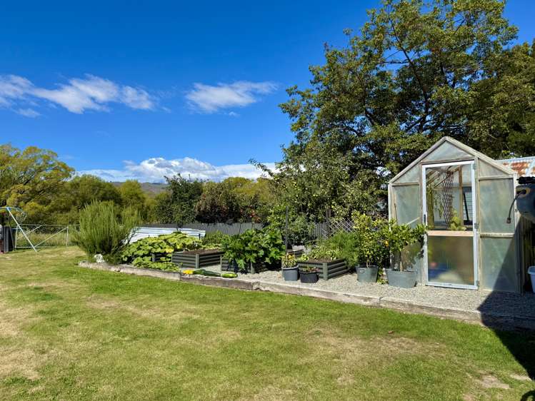 66 Bledisloe Street Kurow_19