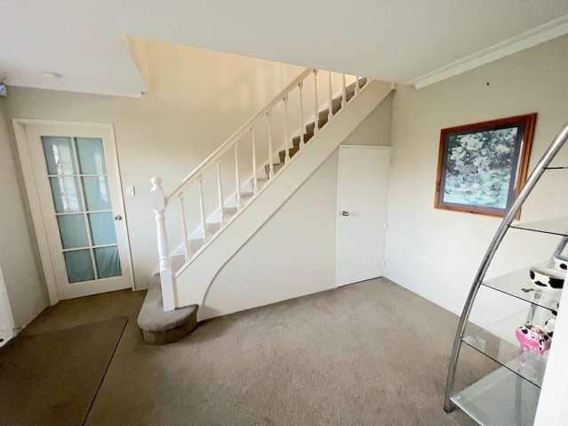 12 Sayers Crescent Ilam_1