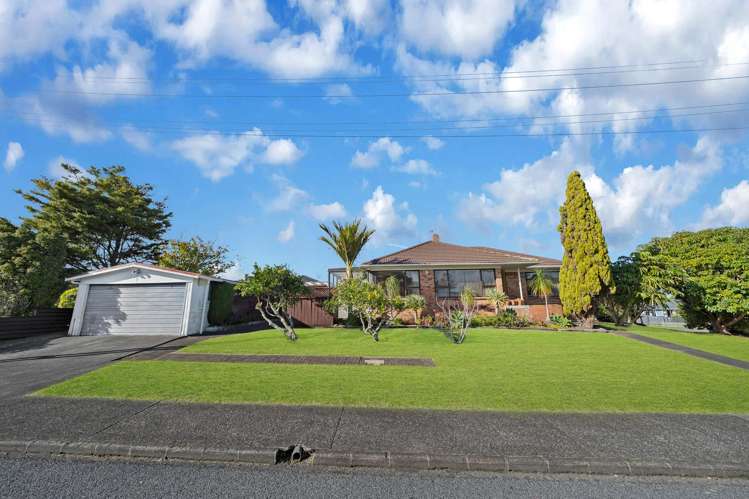 36 Greenmeadows Avenue_1