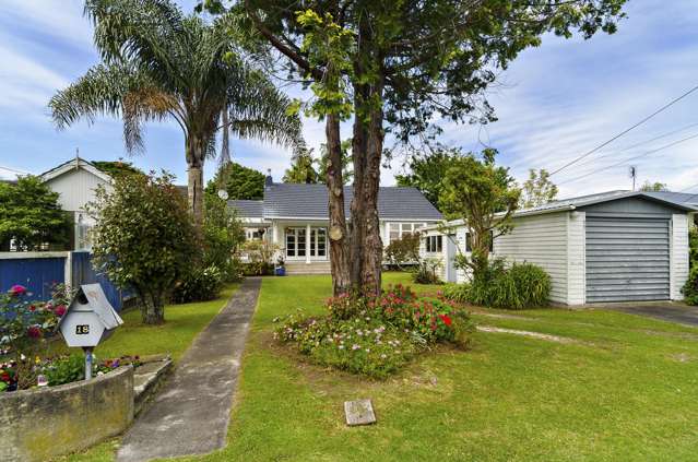 18 Yeovil Road Te Atatu Peninsula_1