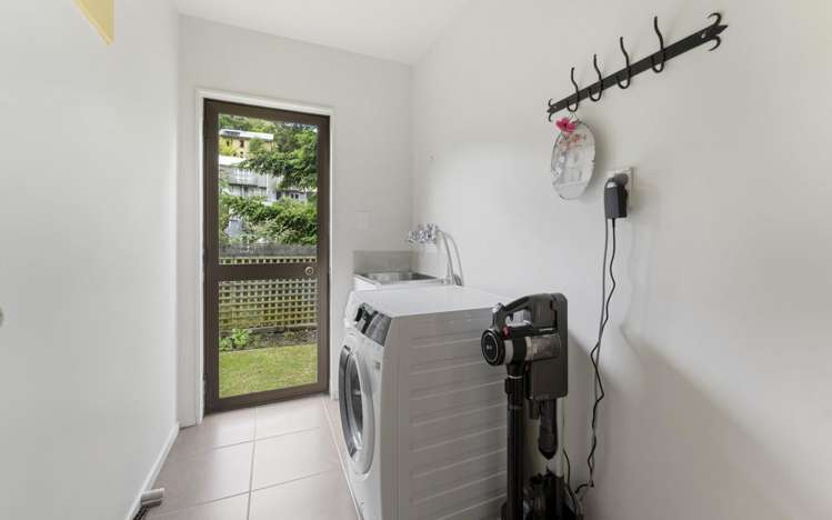 25c Williams Street Fernhill/Sunshine Bay_17