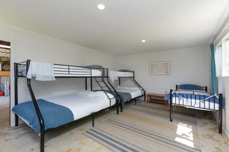 5a Lady Cobham Grove Anakiwa and Surrounds_15