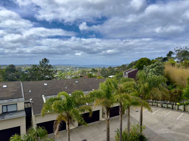 B305/525 East Coast Road Browns Bay_17