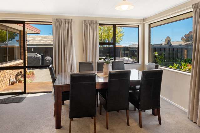 5 Stead Crescent Stoke_3