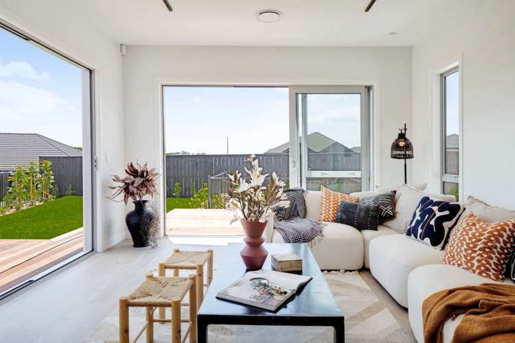 28 Tukutata Crescent Milldale_7