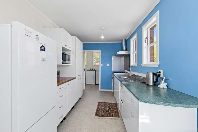 15 Bush Street, Naenae, Lower Hutt Lower Hutt_4