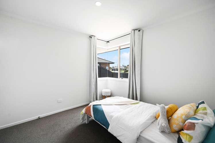 22 Mickelson Avenue Rototuna_13