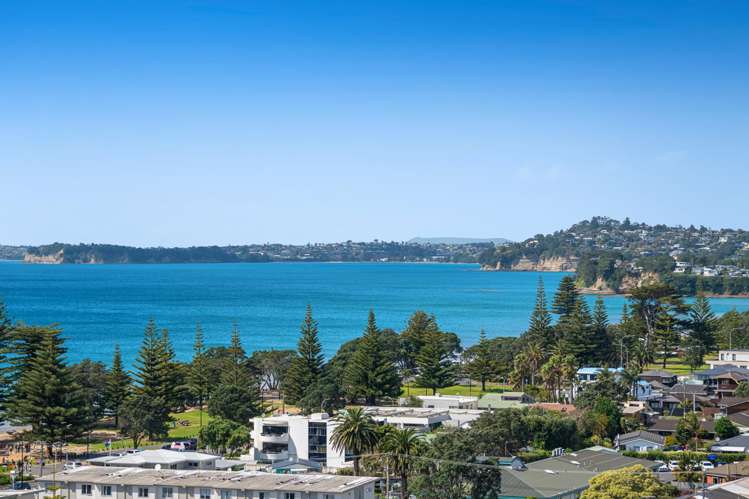1113/11 Tamariki Avenue Orewa_9