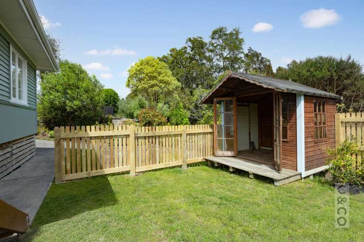 29 Cambridge Road Riverhead_35