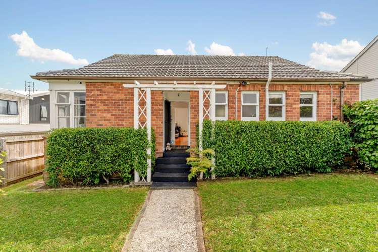 15 Range View Road Mount Albert_15