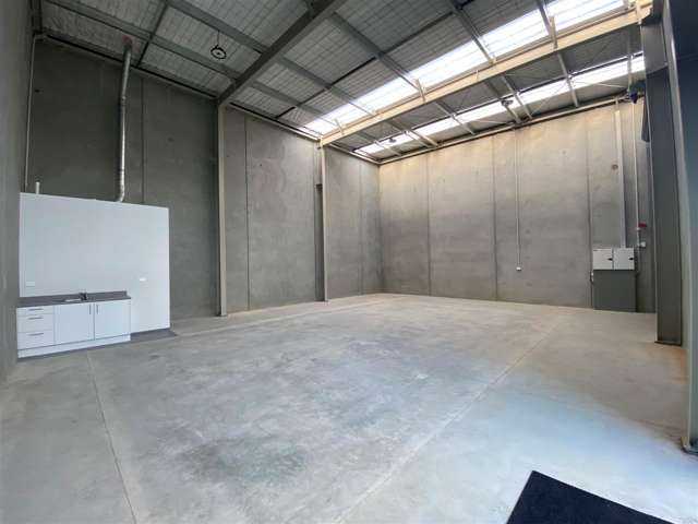 Unit 2 at 4 Brent Greig Lane Burbush_1