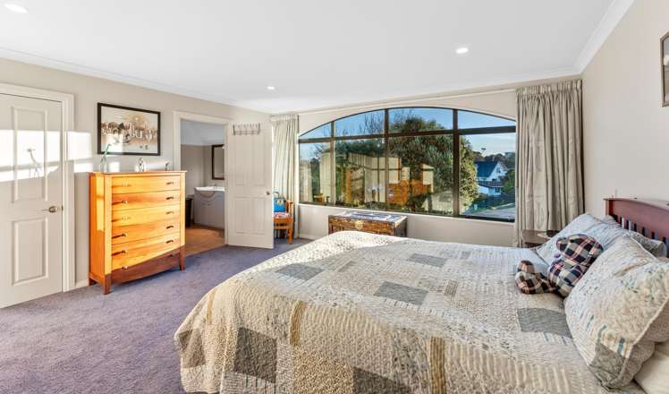 14 Nugget Grove Raumati Beach_16