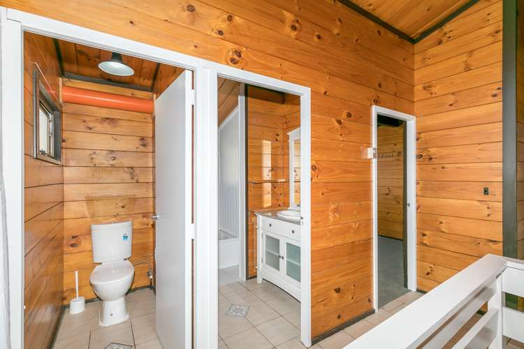 62 Acacia Crescent Glenview_21