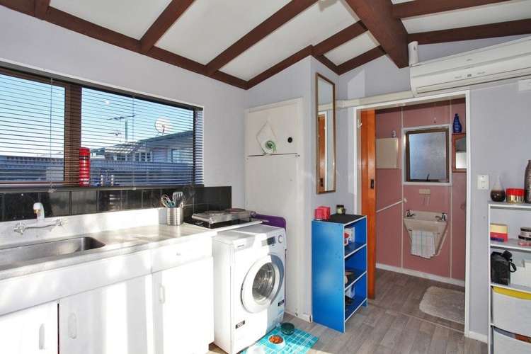 98 Blankney Street Hornby_9