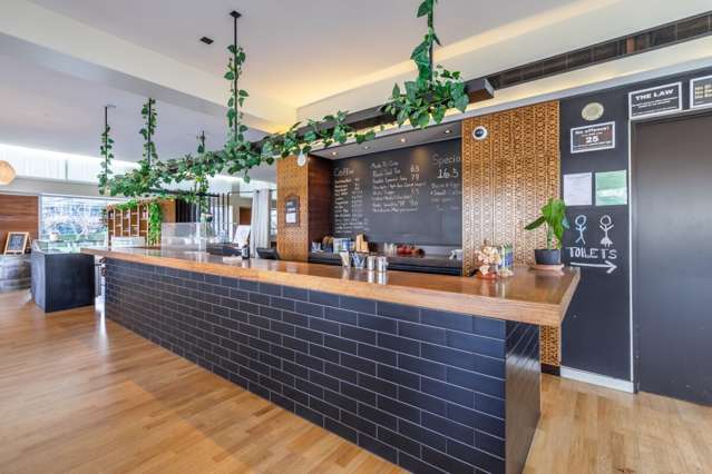 12 Show Place Addington_4